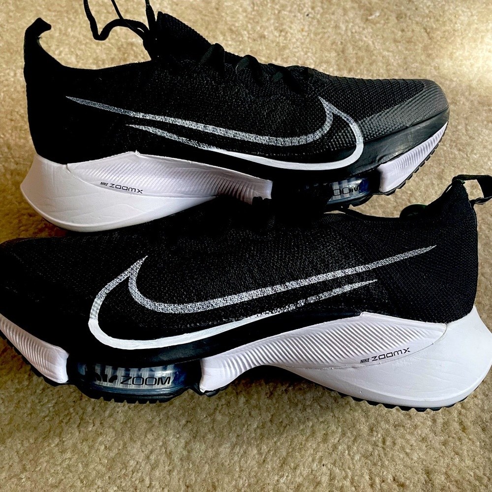 NIKE TEMPO MENS RIAD RUNNING SHOES